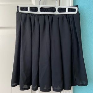 Brandy Melville Black Flowy Skirt